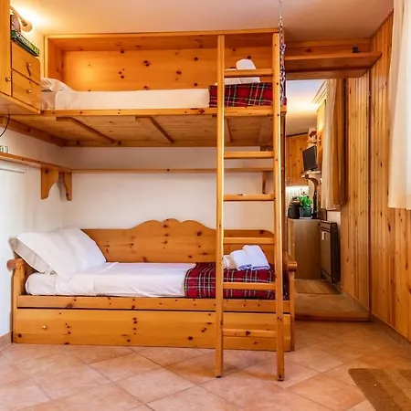 Apartamento Mcx Vacation - La Casetta A Cervinia, Ski-out Apartment, A Few Steps From The Cable Car! Breuil-Cervinia