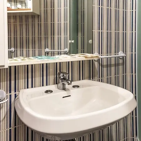 Mcx Vacation - La Casetta A Cervinia, Ski-out Apartment, A Few Steps From The Cable Car!